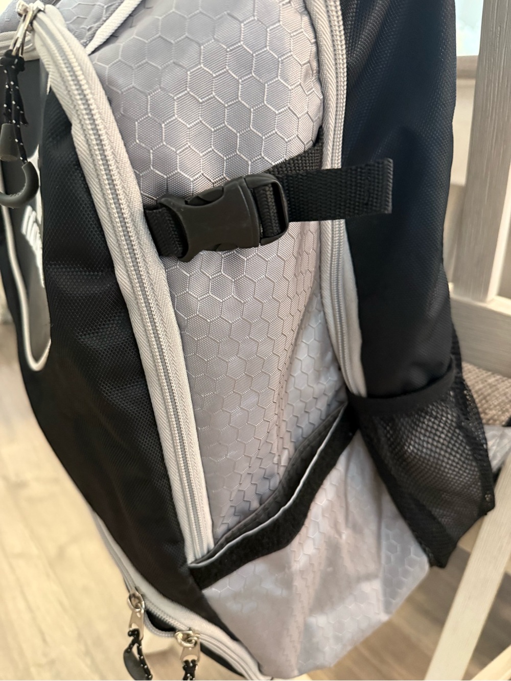 Mizuno MVP Elite Baseball Softball Backpack Bat Pack Black Gray Equipment Bag - Picture 6 of 10